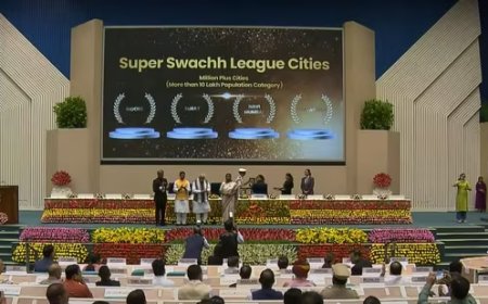 Indore again wins in Swachh Survey