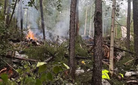 Russian plane crashes after losing contact near China border, All 48 passengers dead, PM Modi expressed grief