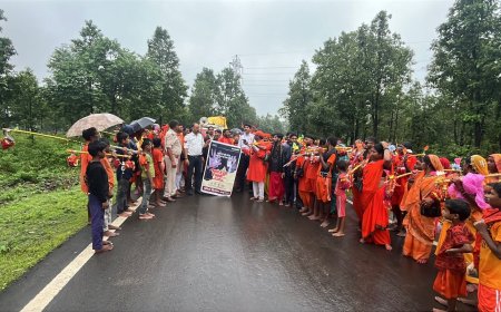 Kanwariyas took oath of de-addiction, Police welcomed and served