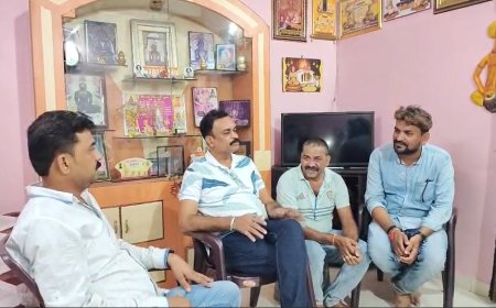 More than 50 lakhs stolen from transport businessman's house, Police engaged in investigation