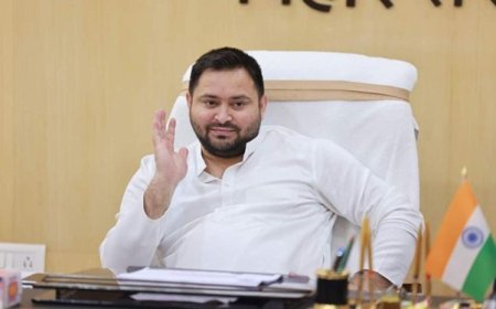 Tejashwi Yadav's troubles increase, After Maharashtra, now case registered in another state