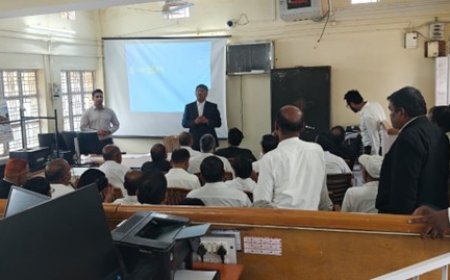 अनूपपुर न्यायालय में ई-फाइलिंग प्रशिक्षण, अधिवक्ताओं को सिखाई गई नई प्रक्रिया