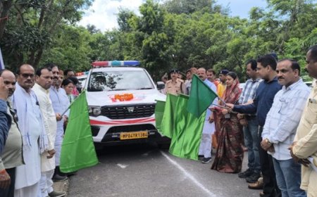 अनूपपुर जिले को मिली सुरक्षा की नई सौगात, राज्यमंत्री, सांसद एवं विधायक ने अनूपपुर को मिले 10 डायल-112 वाहन को हरी झंडी दिखाकर किया रवाना