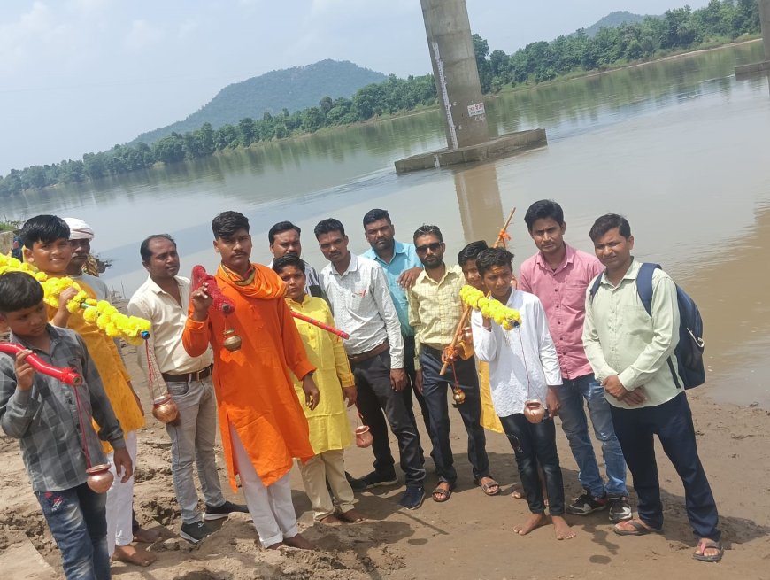 बजरंग मंदिर लालबर्रा अमोली सहित मरेरा, पांढ़रवानी, बकोड़ा से शिवभक्त कावड़ लेकर पोटियापाट पहुंचे