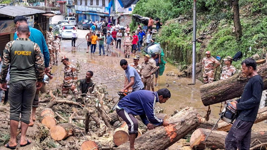 Bad weather in many states of the country: From mountains to plains... devastation everywhere, 500+ deaths so far; losses worth thousands of crores