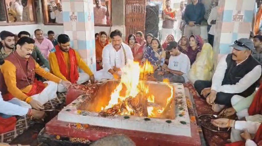 On PM Modi's birthday, 51 priests performed a Navsat Chandi Maha Yagya in Katni, Wishing for Prime Minister Modi's long life