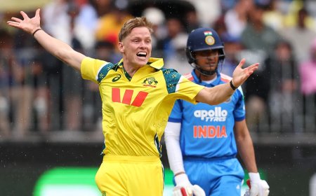 Australia defeated India by 7 wickets, Rohit and Virat Kohli's flop show