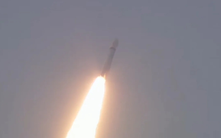 ISRO ने रचा एक और कीर्तिमान, 4400 किलो का वजनी 'बाहुबली' सैटेलाइट CMS-03 सफलतापूर्वक हुआ लॉन्च