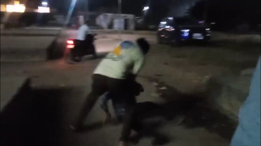 A journalist's son was attacked, the accused was absconding, and a case was registered, Video of the assault is going viral on social media