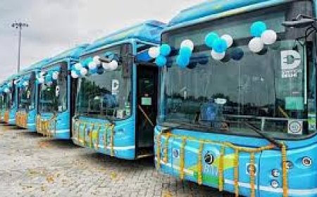 Delhiites Receive a Major Gift on the Government's First Anniversary, 500 EV Buses Will Make Traveling Even More Pleasant